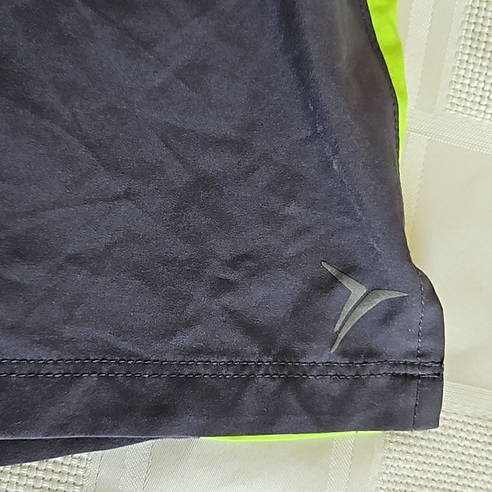 Old Navy Men's Go-Dry Shorts & T-Shirt Gray/Green Medium/XL - Picture 13 of 16